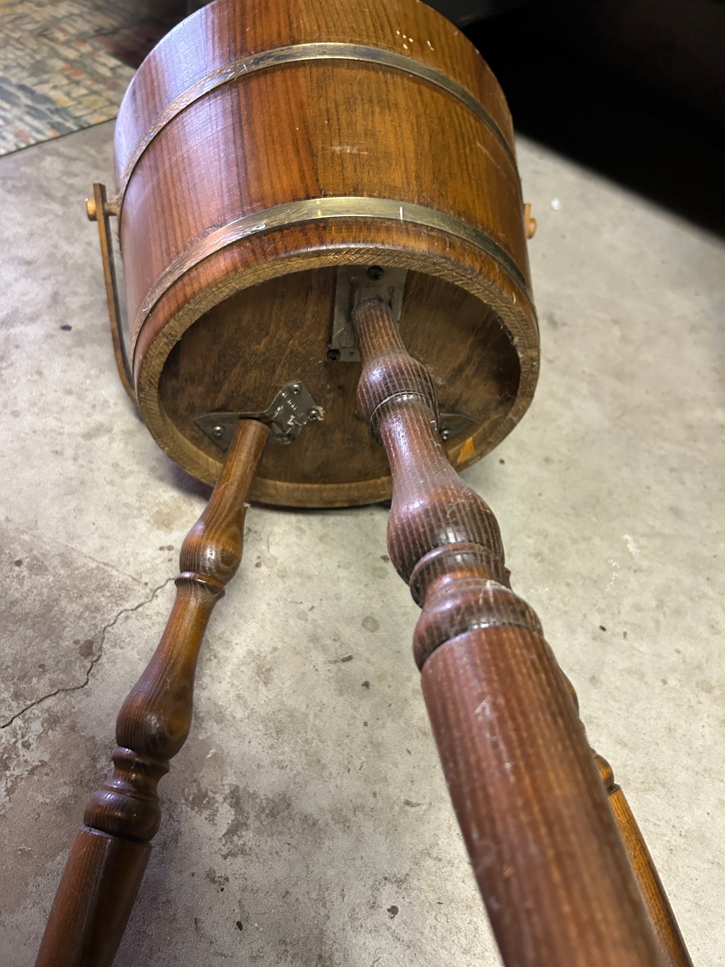 Wooden bucket stand
